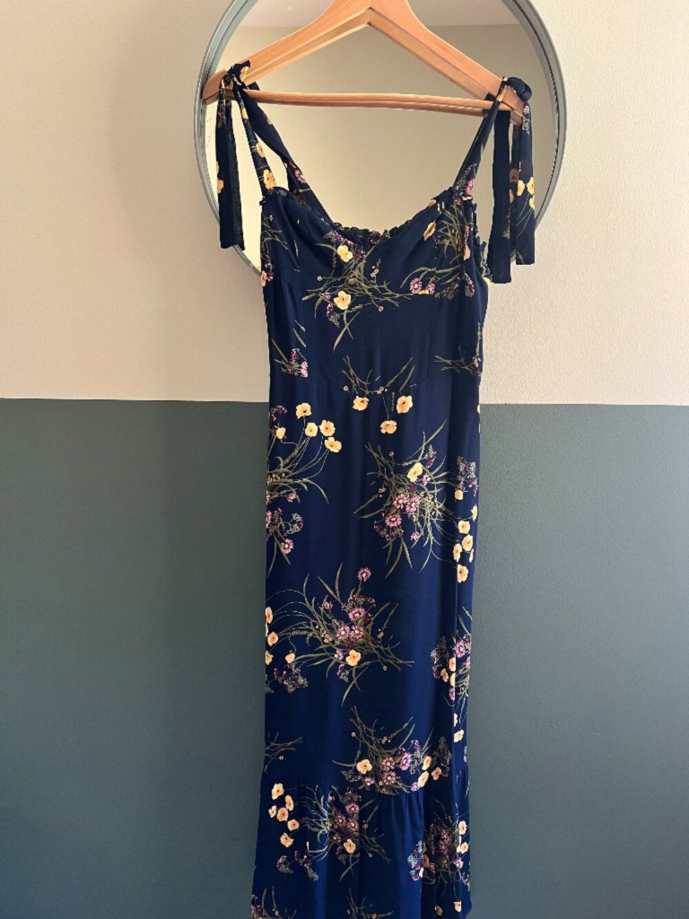 Nikita Dress – Size 8 – Reformation